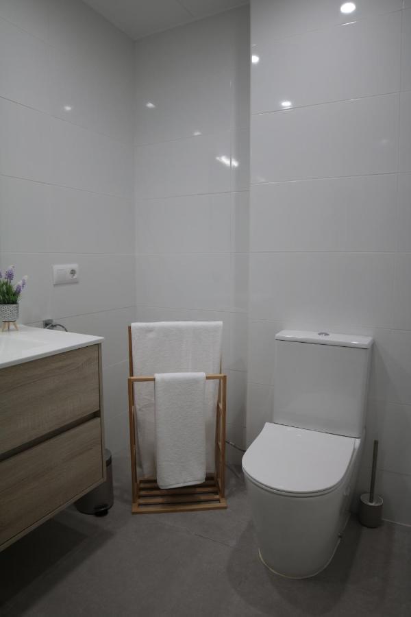 Modern Apartament Al Costat Del Parc De La Devesa Girona Exteriér fotografie