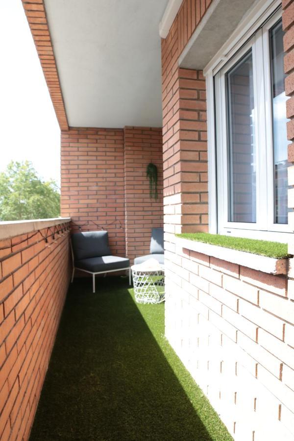 Modern Apartament Al Costat Del Parc De La Devesa Girona Exteriér fotografie