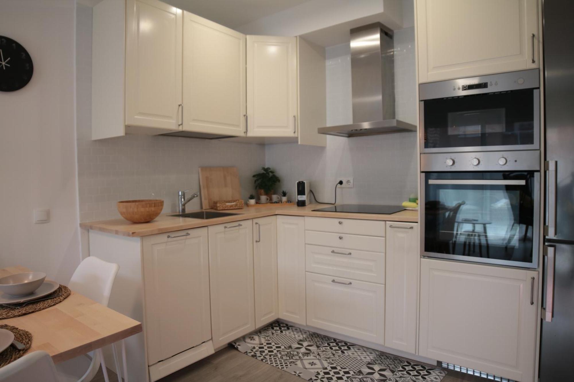Modern Apartament Al Costat Del Parc De La Devesa Girona Exteriér fotografie